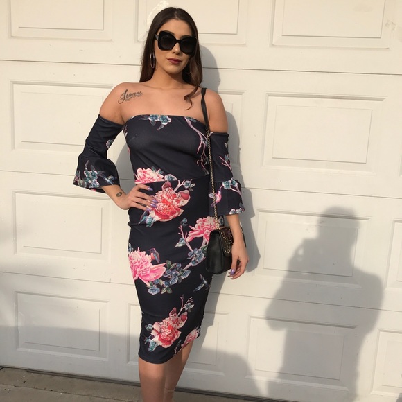 Navy off the shoulder midi dress - Picture 3 of 3